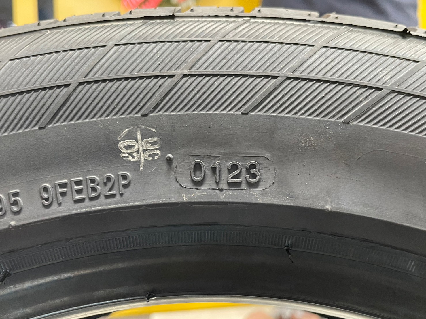 KINTO SC-900 215/55R16 ยางใหม่ปี2023