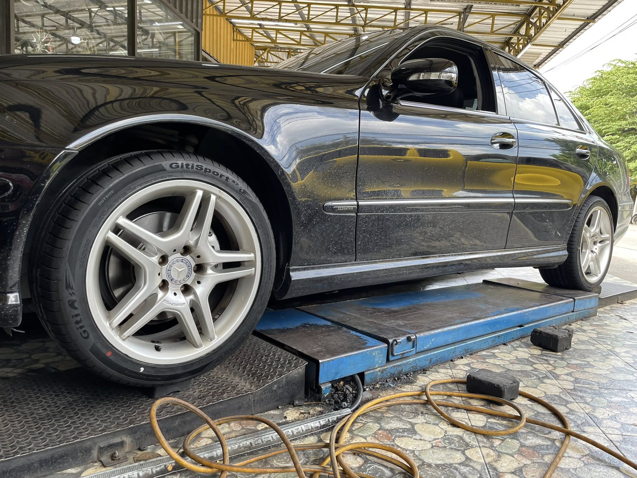 MercedesBenz #W211🛞 #Giti #SportS2 245/40R18 265/35R18
