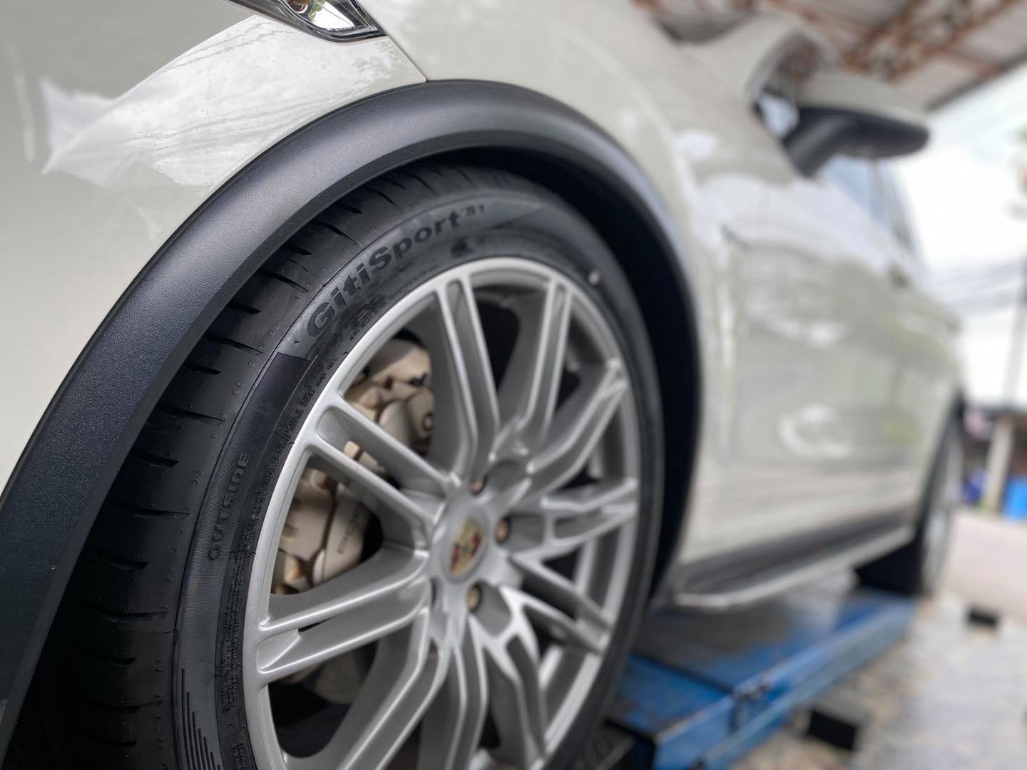 #Porsche #Cayenne #ยางสปอร์ต สมรรถนะสูง #Giti_SportS1 295/35R21