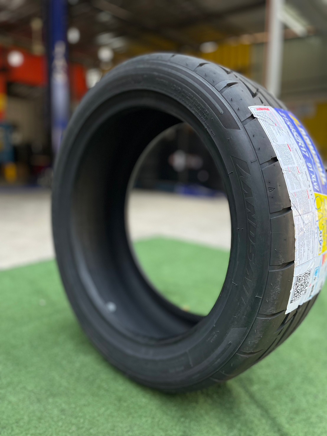 215/45R17 ยางสปอร์ตลายซิ่ง คุณภาพดี Lansail RS009 ยางใหม่ปี2023