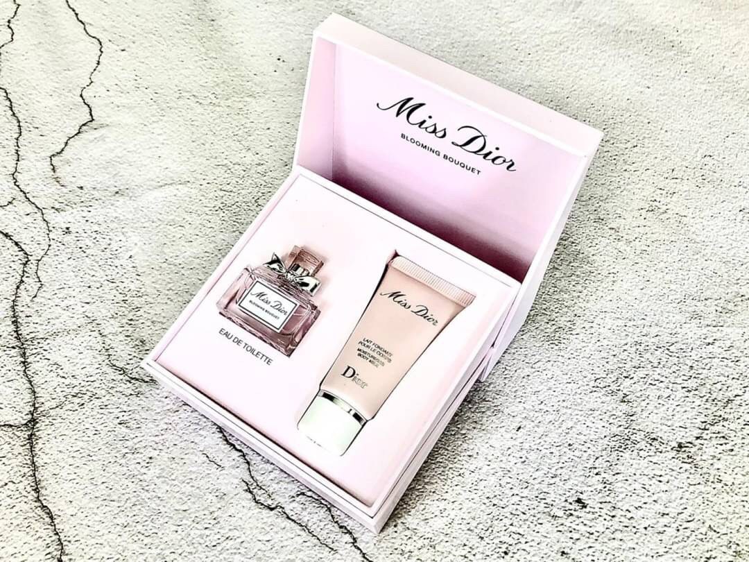 เซตน้ำหอมผู้หญิง Miss Dior Blooming Bouquet Gift Set (2 Items In Set)