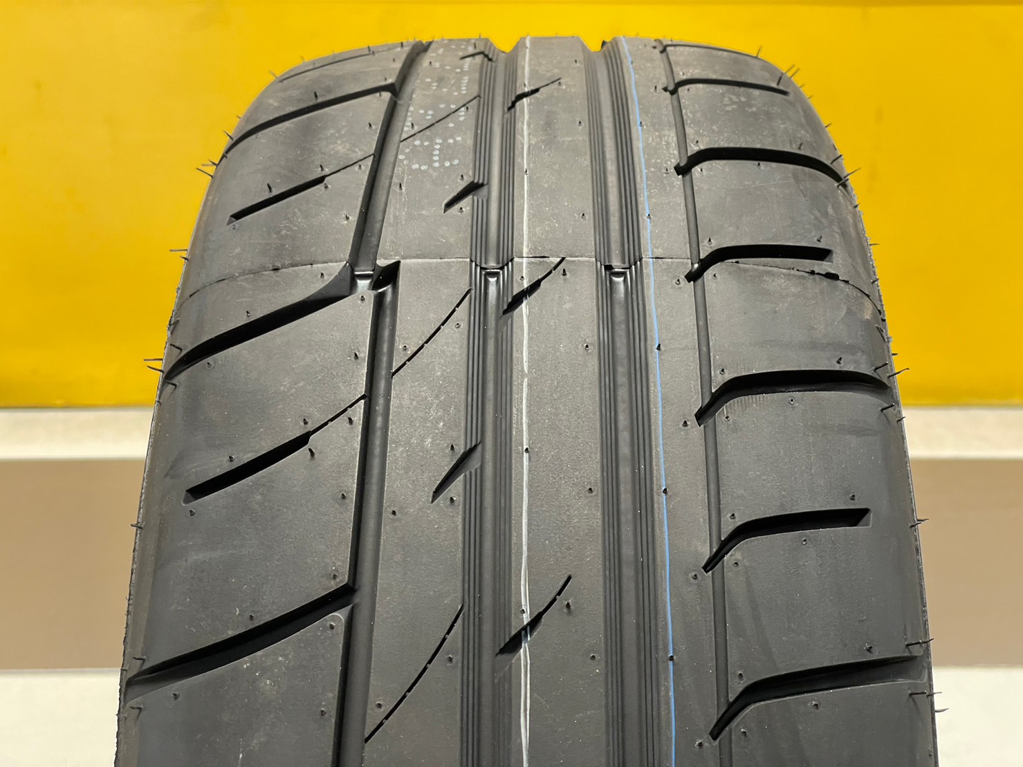 ยาง GT RADIAL CHAMPIRO SX2 195/55R15 ยางใหม่ปี2023