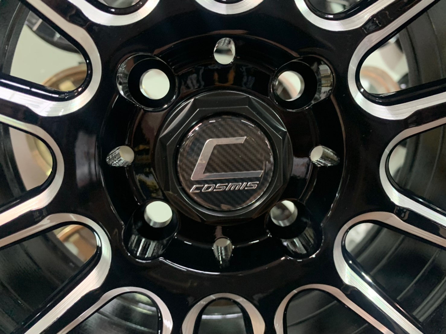 ล้อแม็กใหม่ขอบ15 Cosmis XT206R กว้าง8 4รู100 ออฟ30 CB67.1 สีดำขอบเงาCNC ข้างก้าน