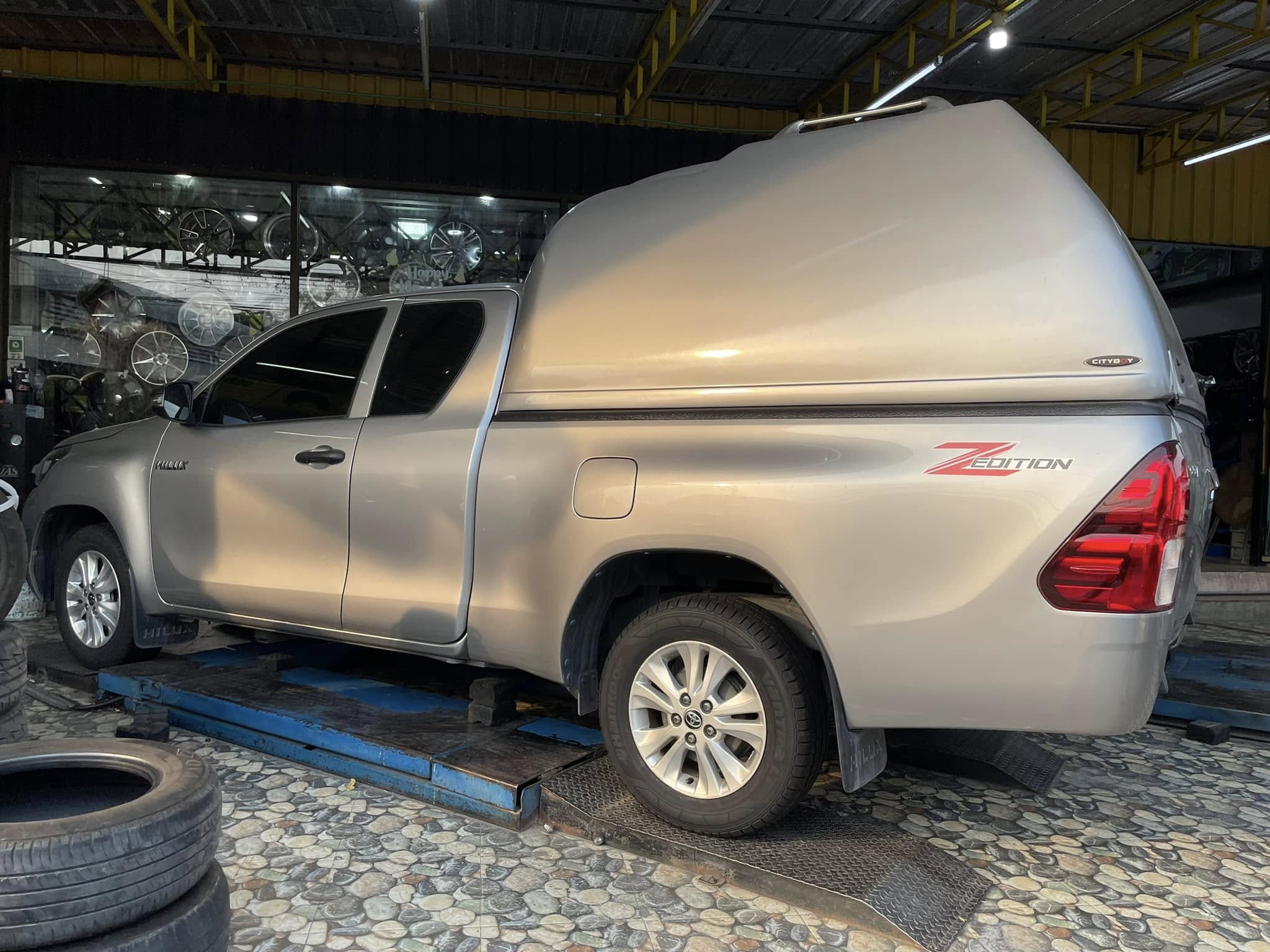 #TOYOTA_REVO 🚘❤️💫 🛞🐘#HANKOOK #VANTRA LT 215/65R16 ❤️ #บริการตั้งศูนย์