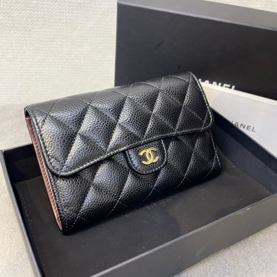 กระเป๋าสตางค์Chanel Wallet Medium Cavair