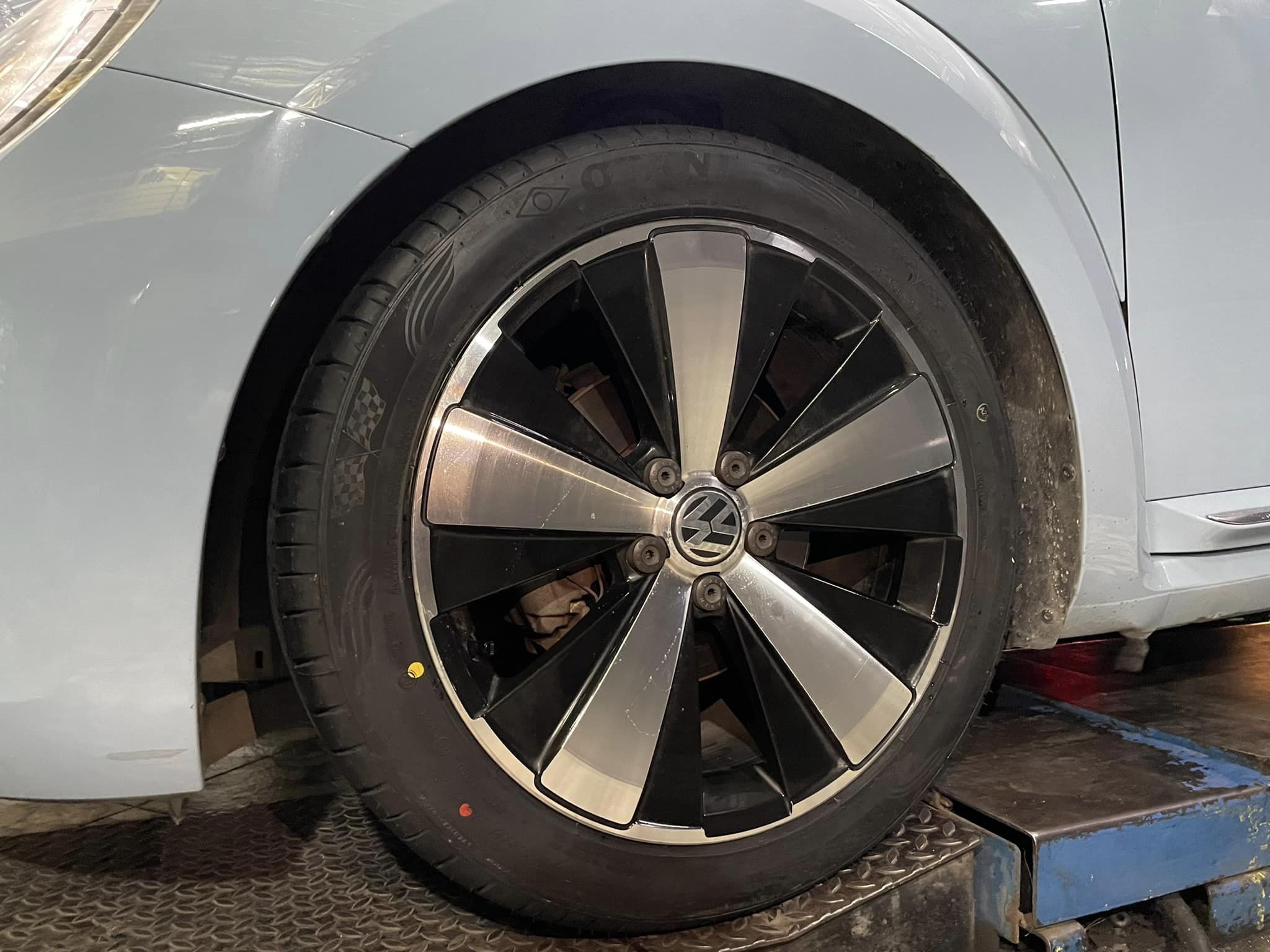 🚘 Volkswagen_Beetle🛞เปลี่ยนยาง #OTANI #KC2000 235/45R18🔥