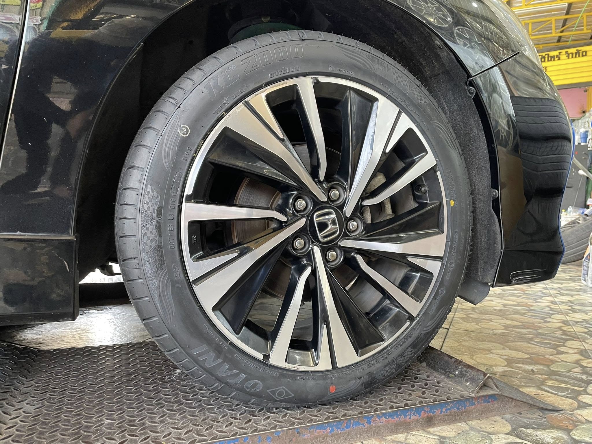#HONDA_ACCORD🚘เปลี่ยนยาง 🛞🐘#OTANI_KC2000_235/45R18