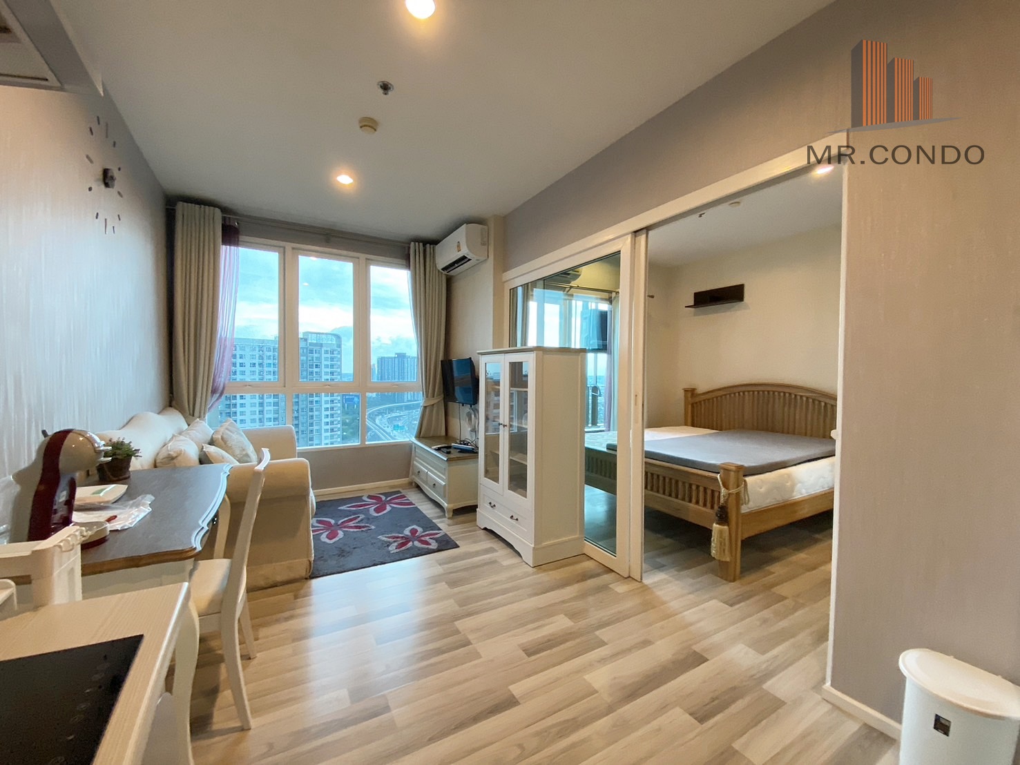 *FOR RENT* The Key สาทร-ราชพฤกษ์ ห้องสวยแต่งครบ ใกล้ BTS วุฒากาศ 300 ม.