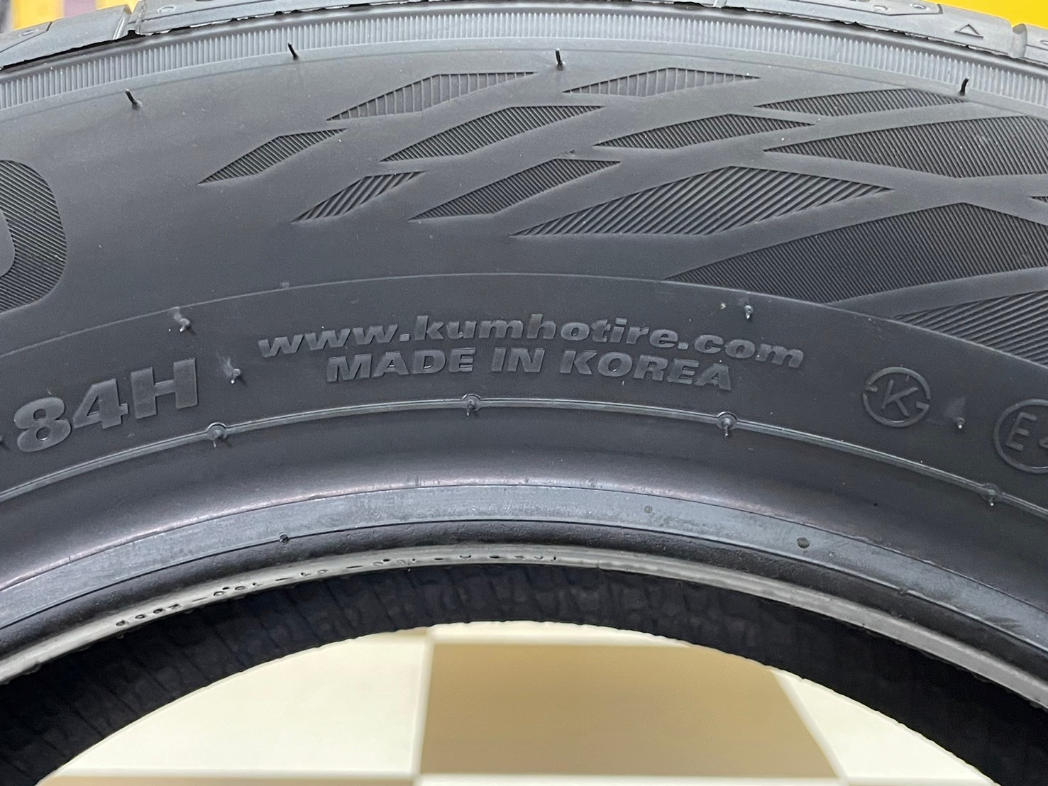 ยางใหม่คัมโฮ #KUMHO_TA21 185/60R15 ยางใหม่ปี2024