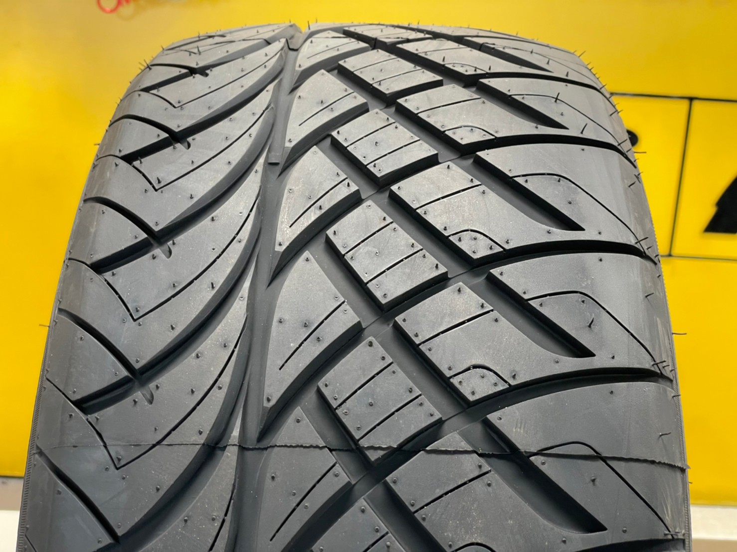 KINTO V36 245/45R18 275/40R18 ยางใหม่ปี2023