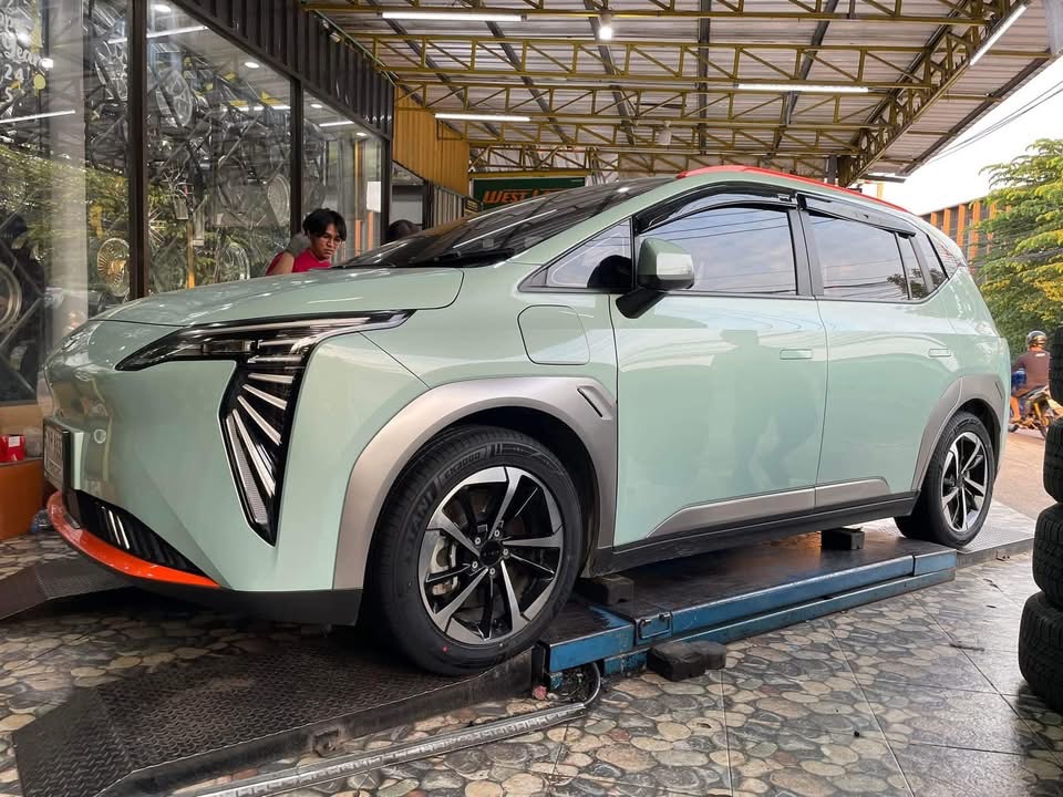 🙏 #ขอบพระคุณลูกค้ามากๆค่ะไว้วางใจใช้บริการเอ็มแอลออโต้แม็กซ์ 🚘 #AION_Y🛞 #OTANI #EK3000 215/55R17