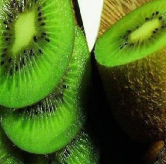 กีวี่ (Kiwi) คละสี / 50 เม็ด (นอก)