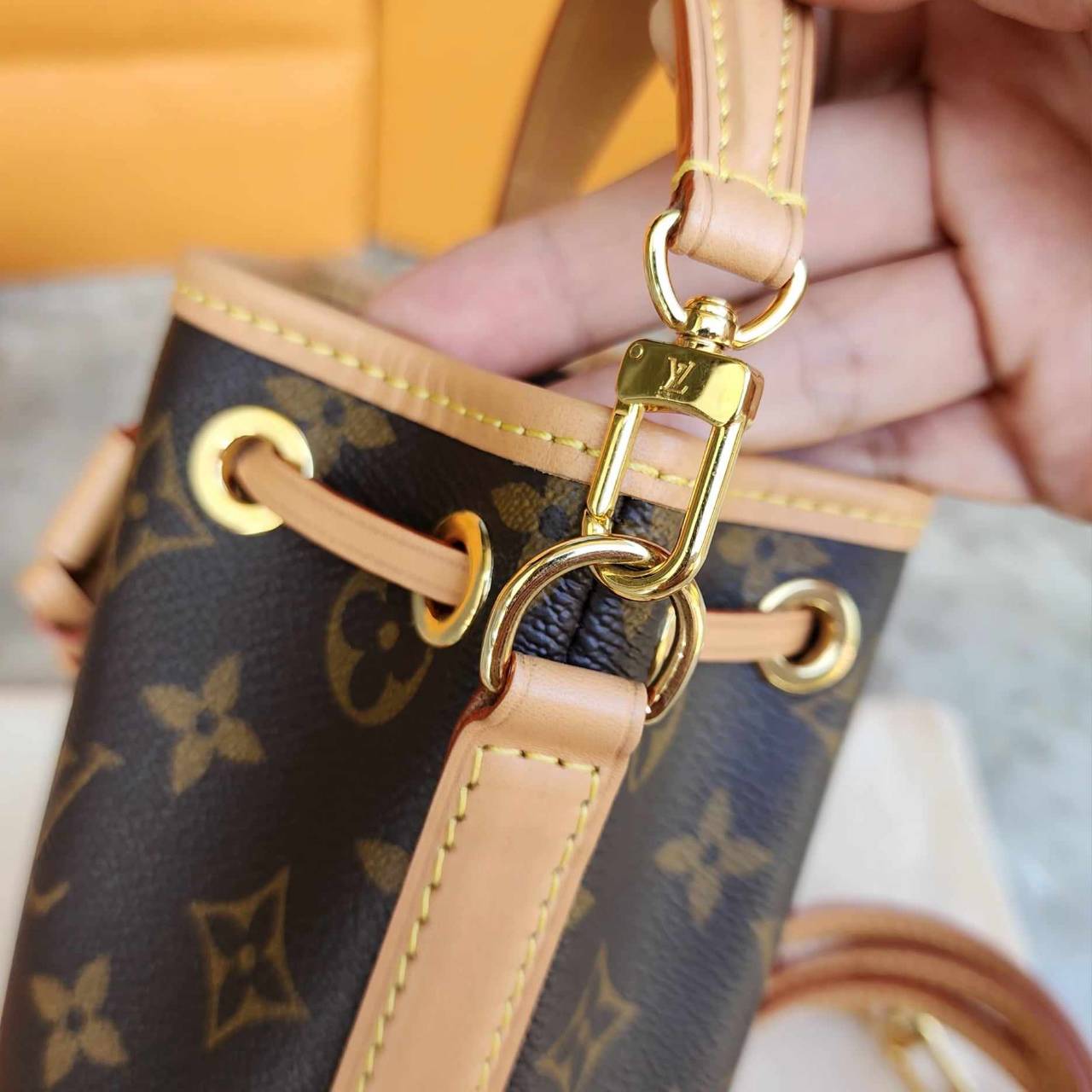 กระเป๋าLVรุ่น Nano Noé มือสอง รุ่นใหม่ สายถอดได้