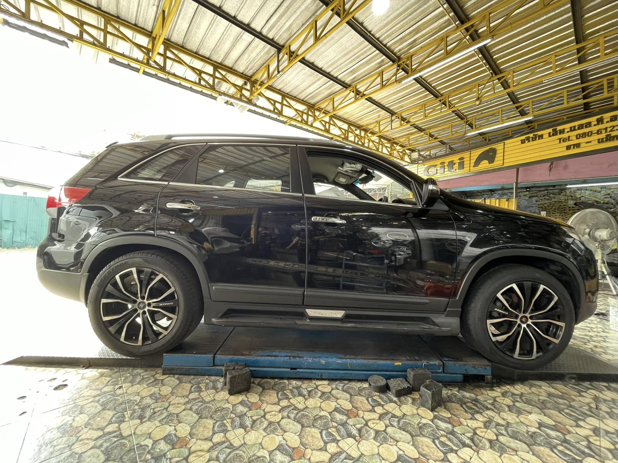 🛞❤️ #KIA_SORENTO 🚘❤️เปลี่ยนยาง 🛞🐘#KUMHO #Crugen #HP71 235/55R20