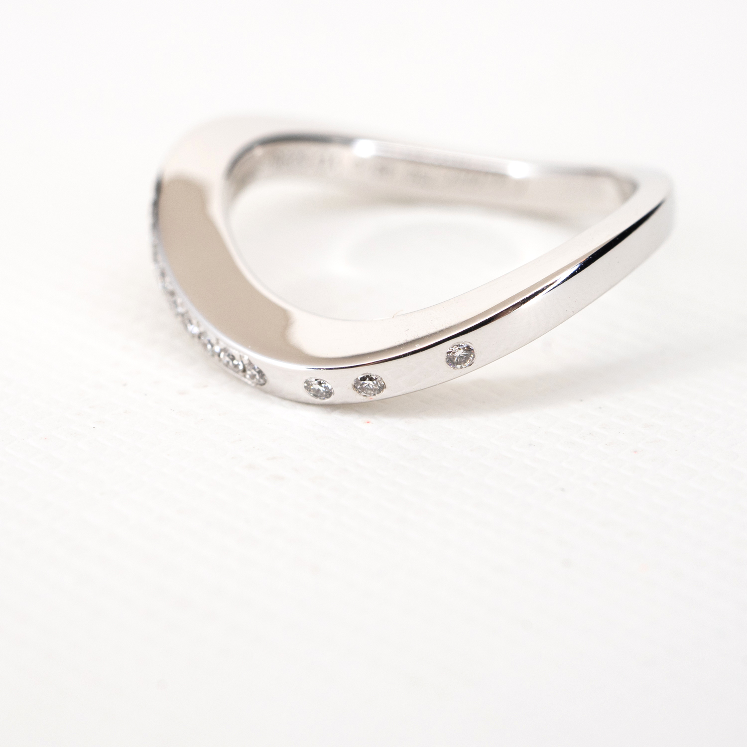 แหวน Cartier Paris Nouvelle Glamorous Ring ทองคำขาว 18K ไซส์48# +กล่องและการ์ด (Used)