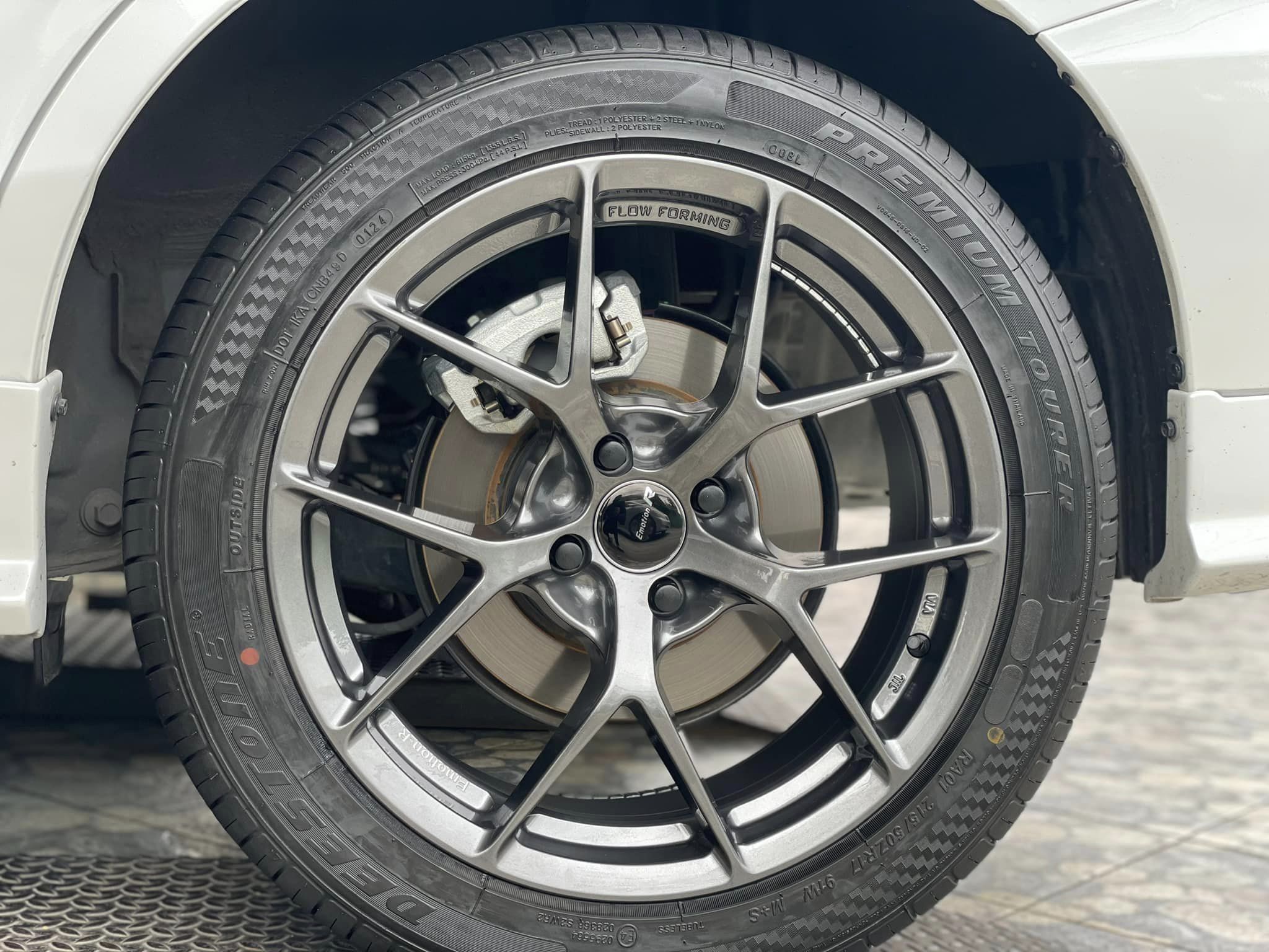 #TOYOTA_YARIS #ล้อแม็กซ์Emotion-R_17X7.5 ET35 4X100DG