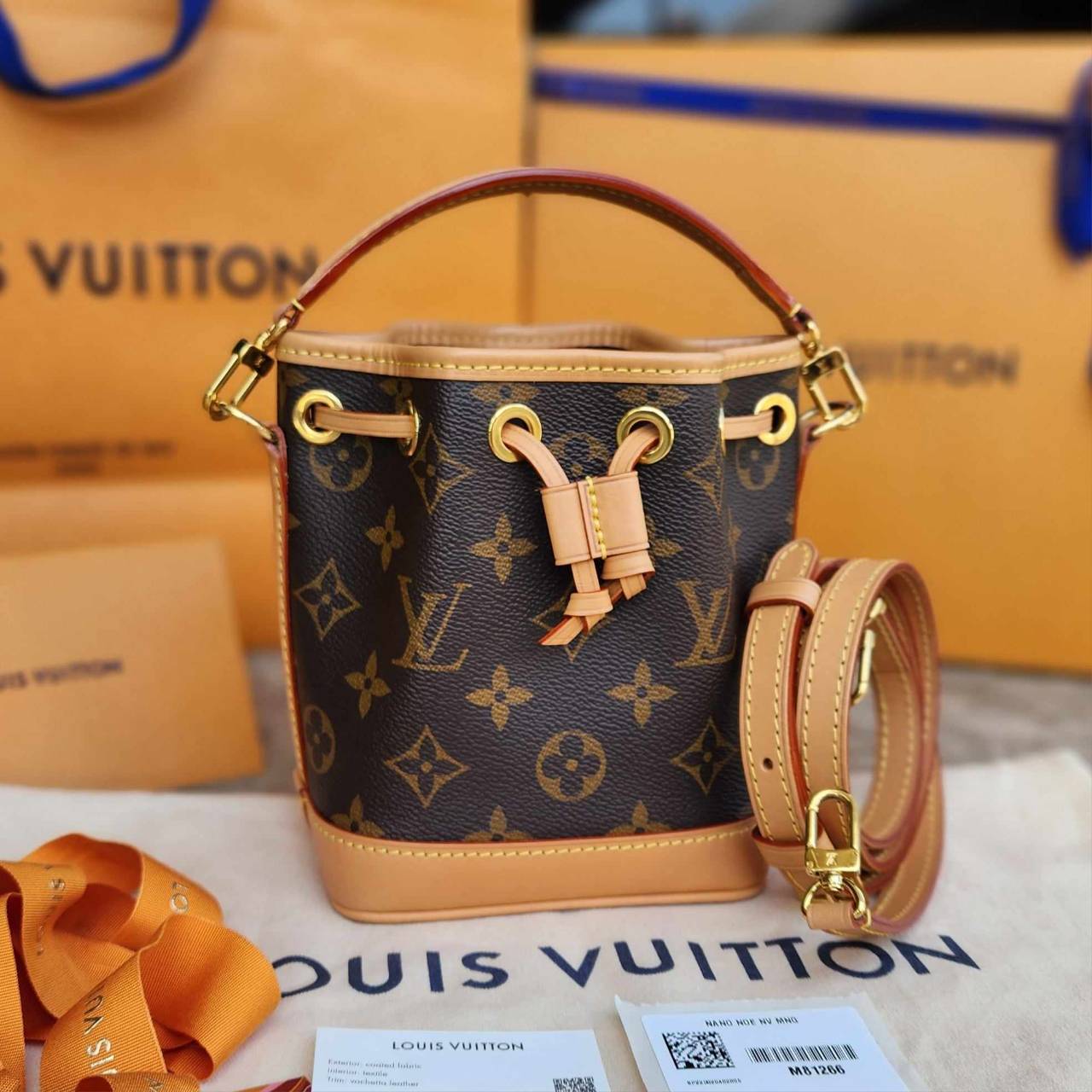 กระเป๋าLVรุ่น Nano Noé มือสอง รุ่นใหม่ สายถอดได้