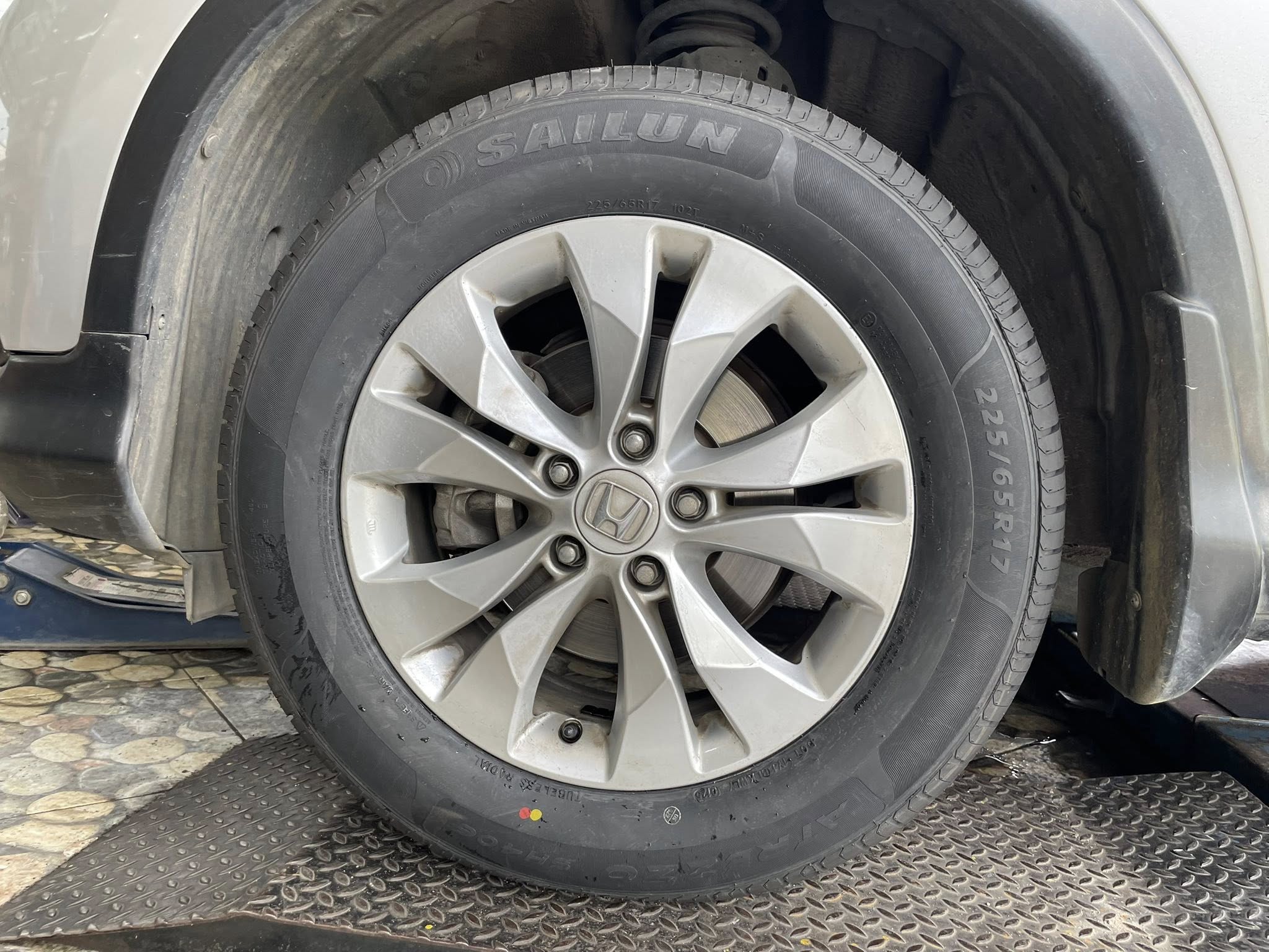 #HONDA_HRV🚘❤️💫 🛞🐘#SAILUN_SH406_225/65R17