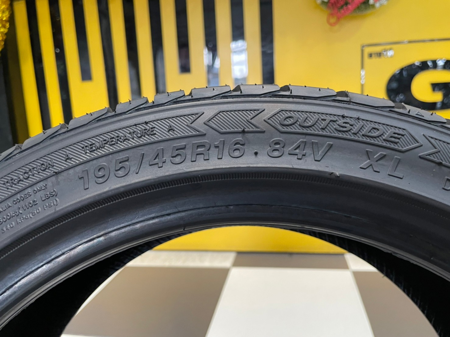 195/45R16 ยางใหม่ SAILUN ATREZZO ZSR ยางใหม่ปี2023 ยางคุณภาพดี