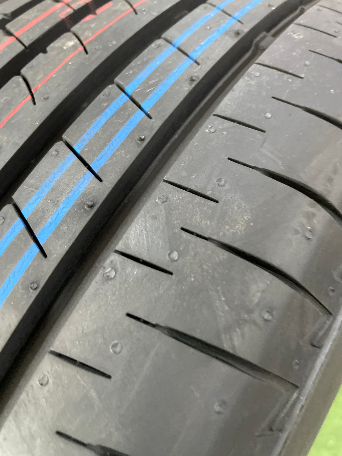 Bridgestone TuranzaT005A 215/55R17 ยางใหม่ปลายปี2022 (4เส้น)