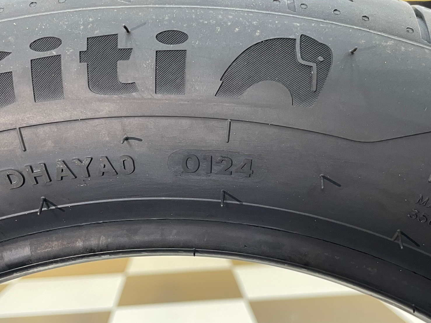 Giti Synergy H2 195/55R15 ยางใหม่ปี2024