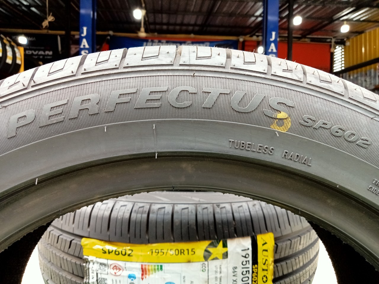 ยางใหม่ AUSTONE SP602 195/50R15 ยางผลิตไทย ยางใหม่ปี2022 (มี1 เส้น )