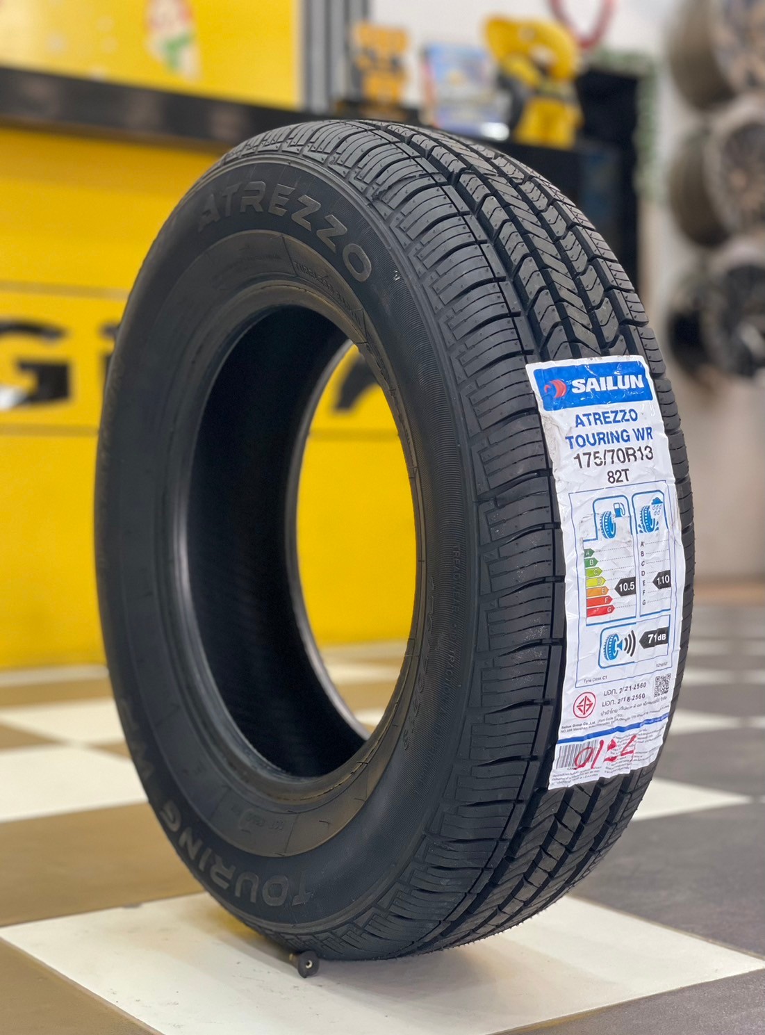 ยางขอบขาว SAILUN Atrezzo Touring WR (ขอบขาว) ขนาด 175/70R13 ยางใหม่ปี2025