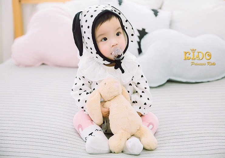 ถุงน่องเด็ก(หน้าร้านอยู่รัชดา)LG289 สีชมพู ลายกระต่ายหลับตา