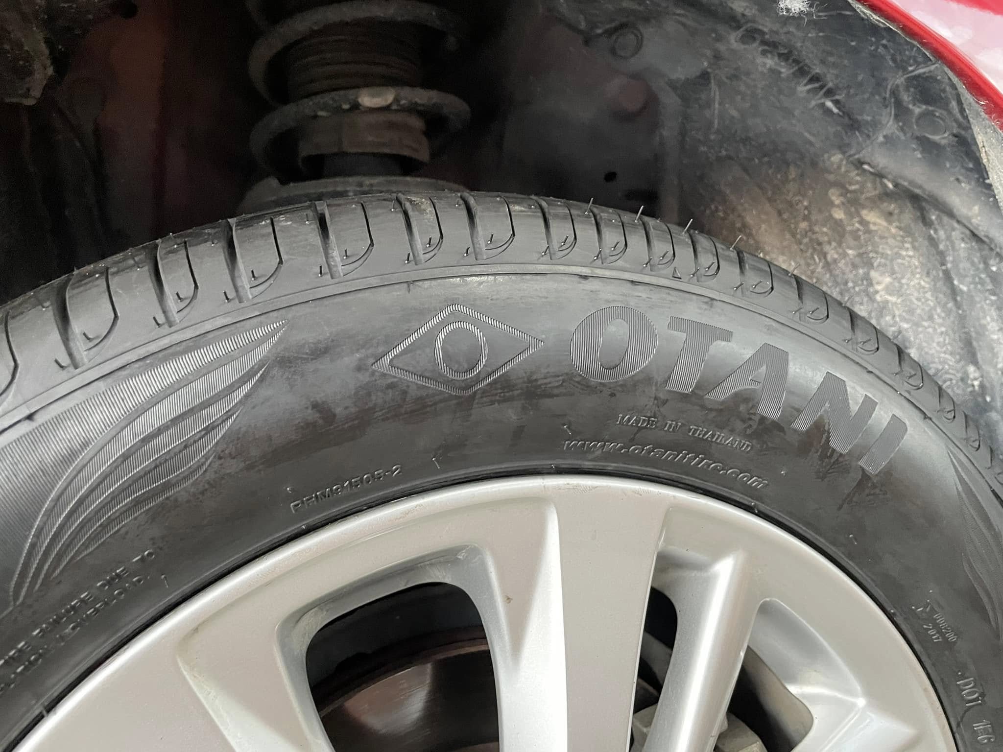 🚘 #TOYOTA_YARIS🛞 เปลี่ยนยาง#OTANI #EK1000 195/60R15