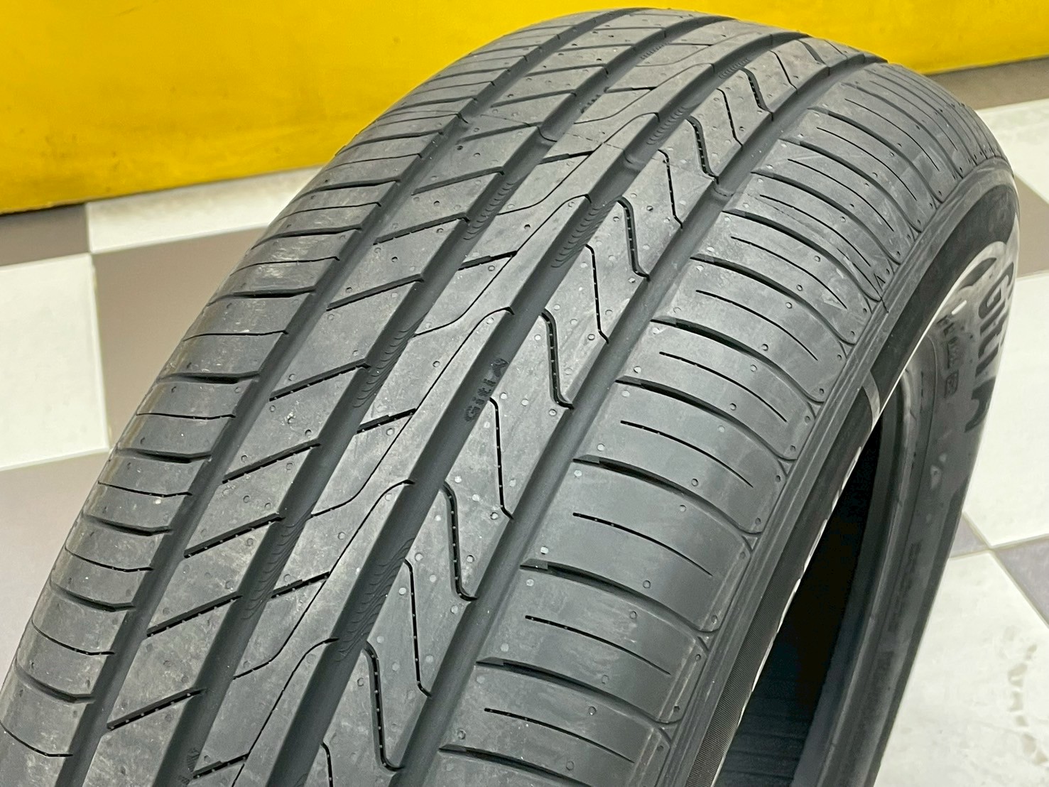ยาง GITI Control P10 ขนาด 235/60R18 ยางใหม่2025