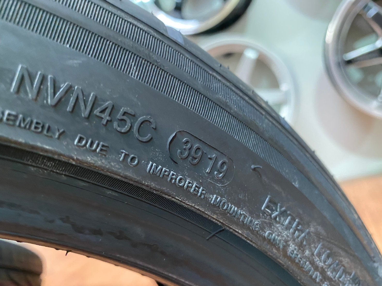 ยางสปอร์ตลายซิ่ง คุณภาพดี Lansail Rs009 205/45R17