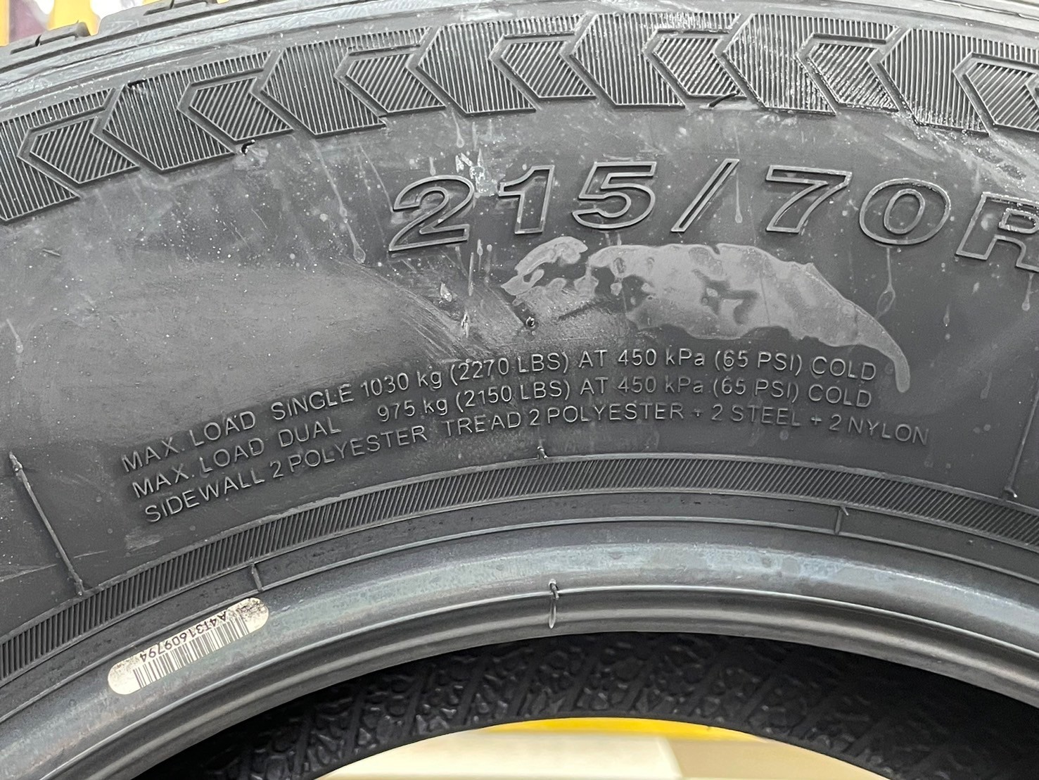 ยางใหม่ GOODRIDE SC326 215/70R15 ยางใหม่ปี2024 (ยางโปรโมชั่นสินค้ามีจำนวนจำกัด)