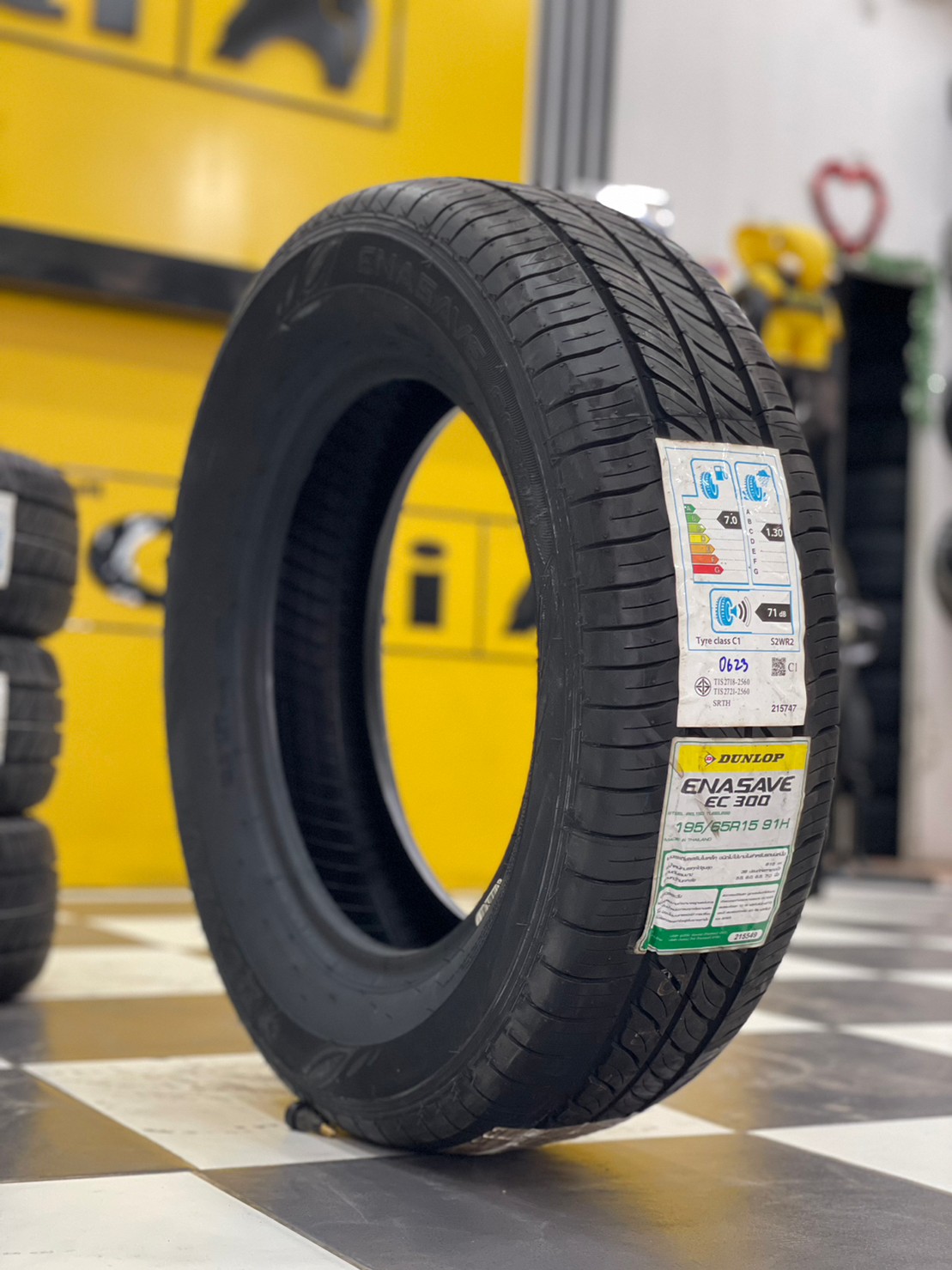 ยางใหม่ดันลอป DUNLOP ENASAVE EC300+ 195/65R15 ยางใหม่ปี2023