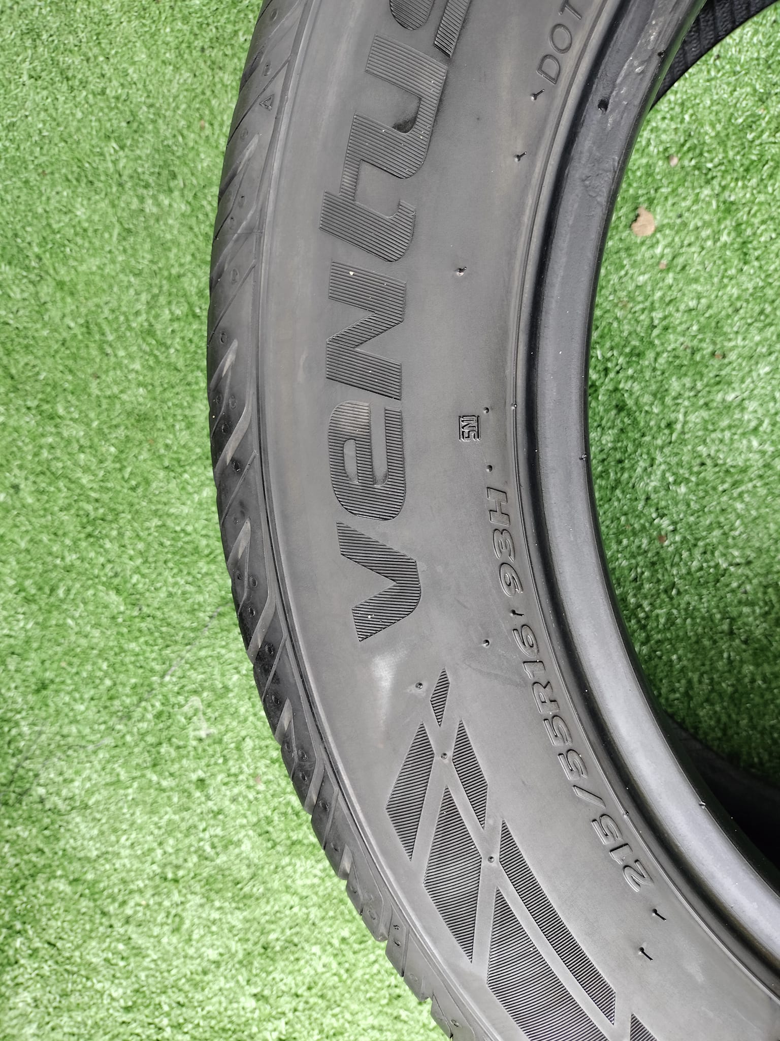 ยางมือ2 สภาพดี ขอบ16"ยี่ห้อ HANKOOK S1 215/55R16