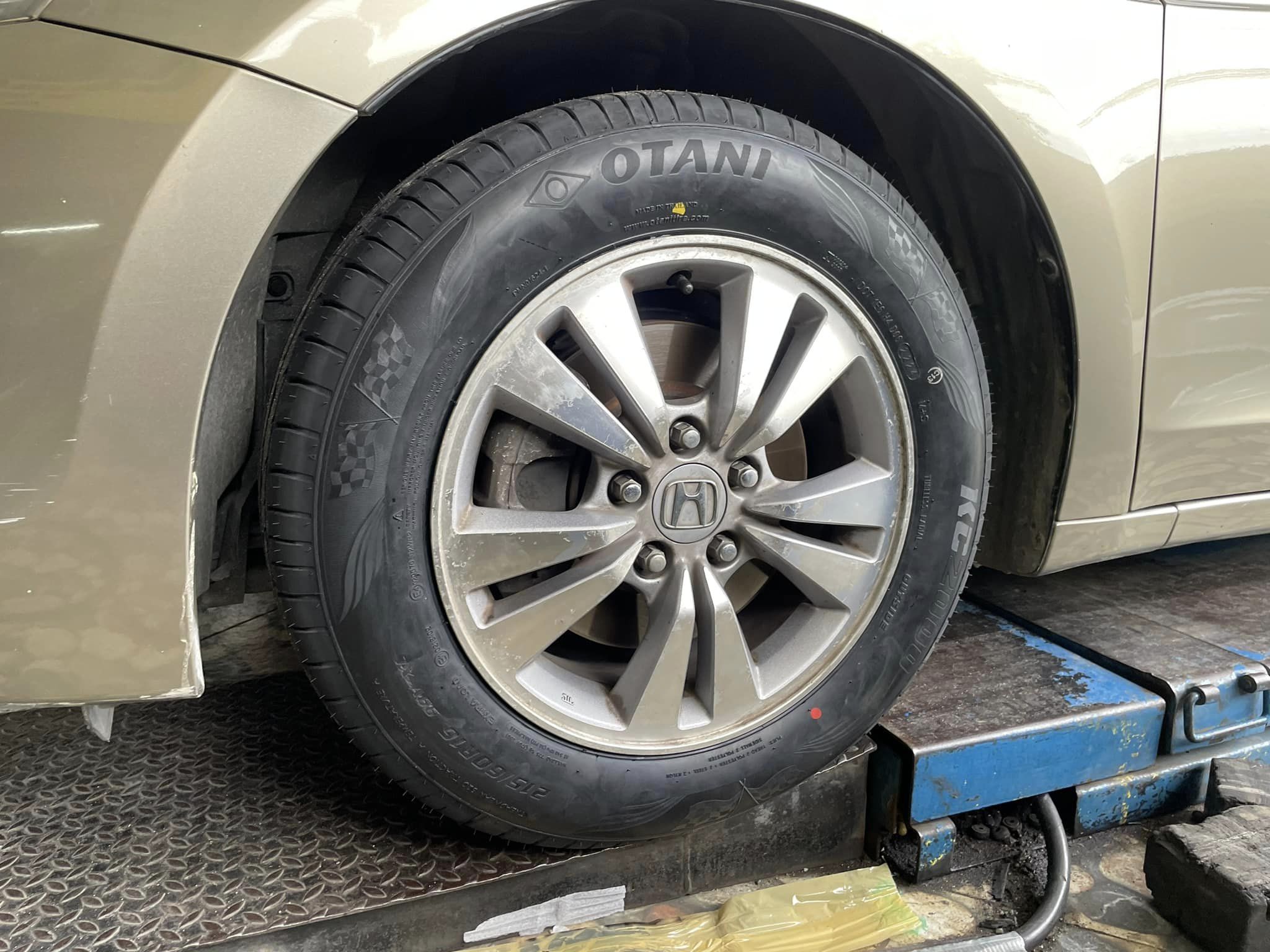 🚘 #HONDA_ACCORD❤️ #OTANI #KC2000 215/60R16🔥 🔥🔥