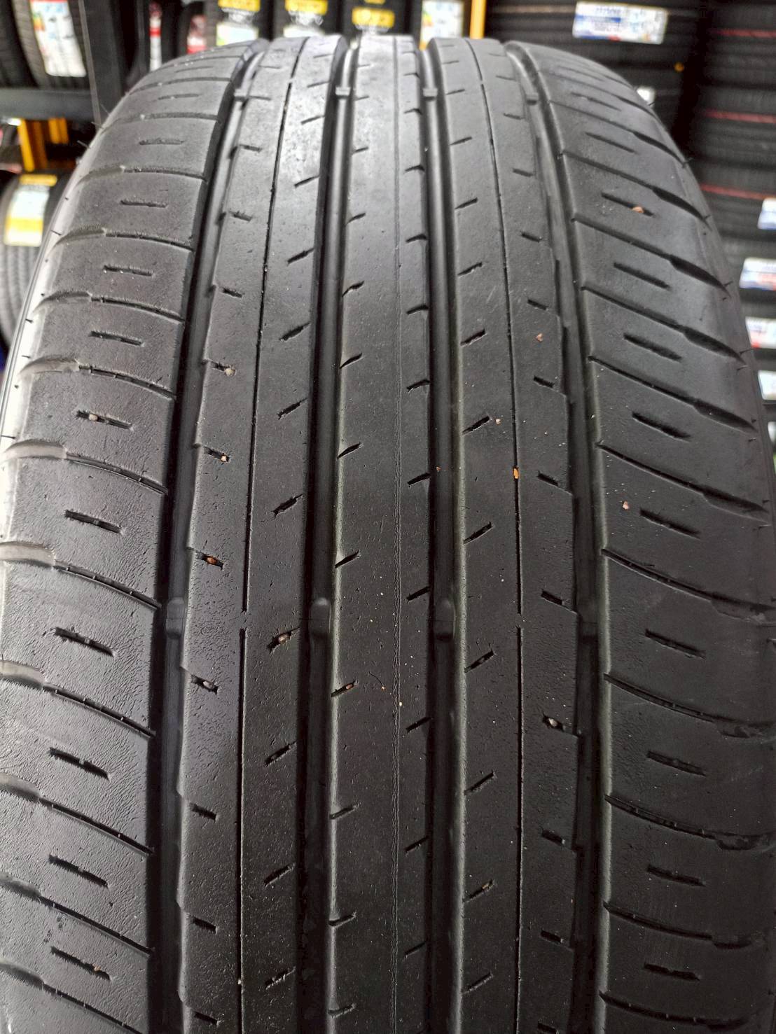 DUNLOP SP SPORT MAXX050 ขนาดยาง 255/45R20 ยางปี 2023 (4เส้น)