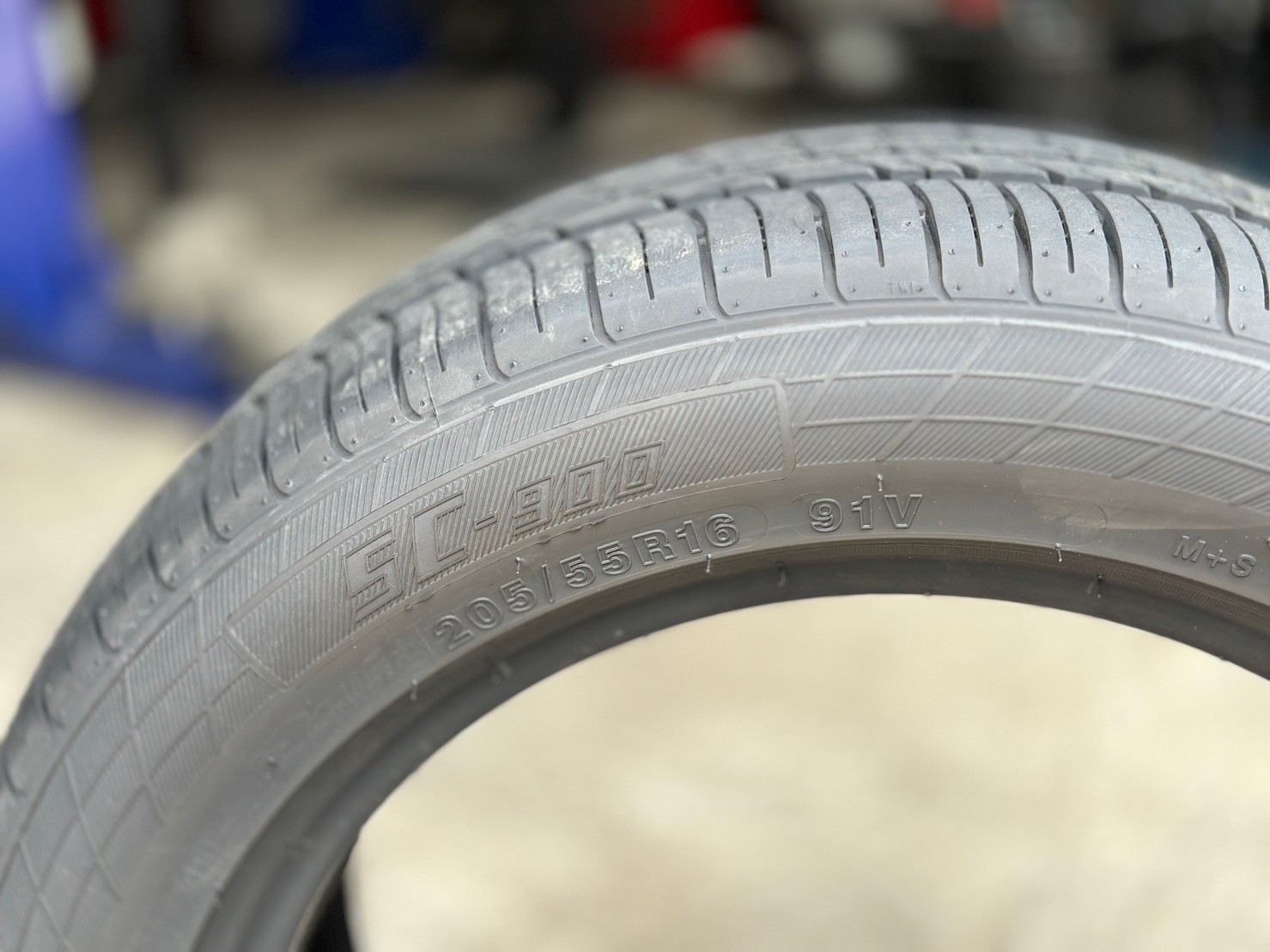 ยางใหม่ KINTO SC900 205/40R17 ยางใหม่ปี2023