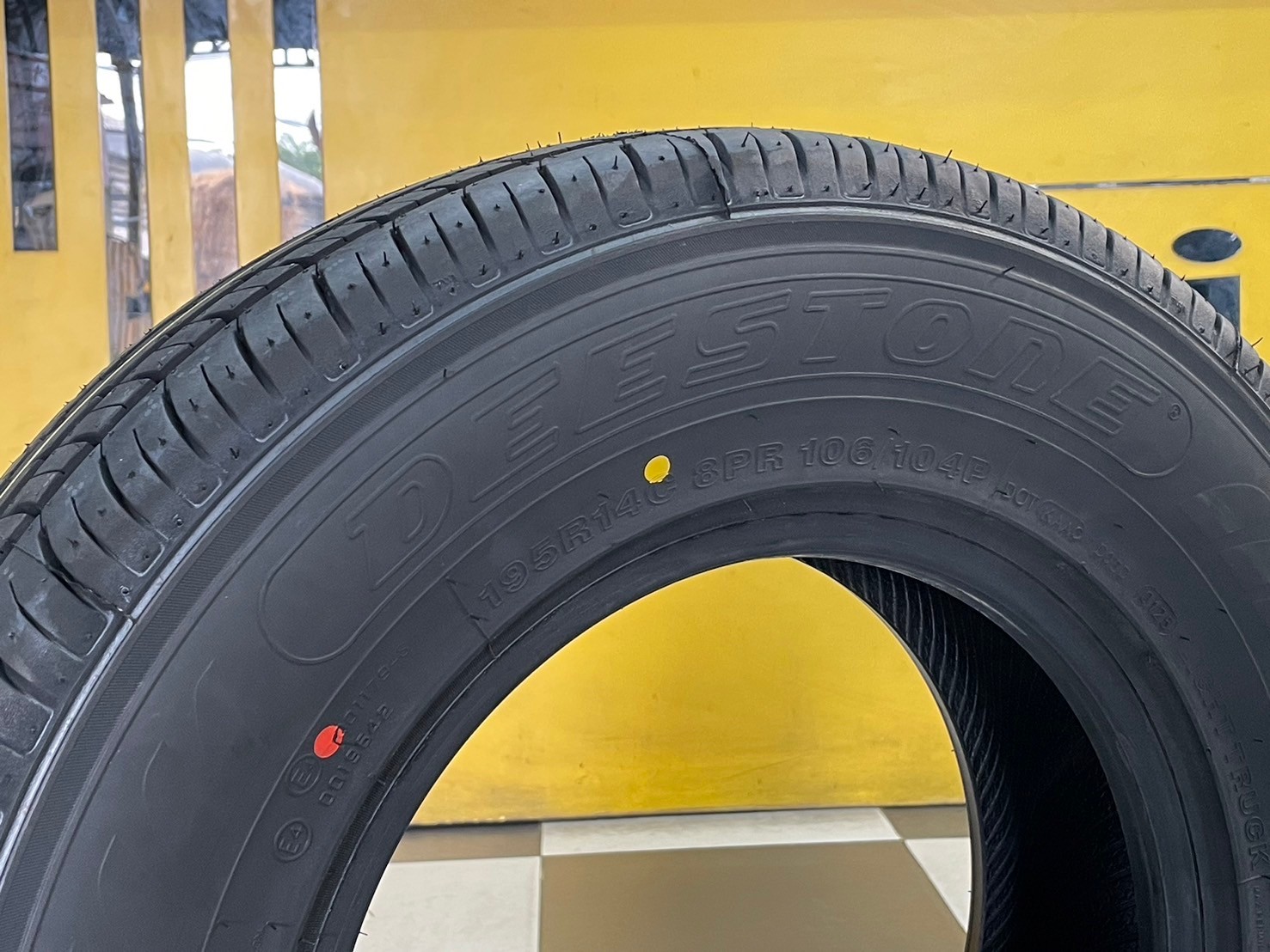 🔥🔥#ยางใหม่ดีสโตน #DEESTONE R401 195R14 ยางกระบะคุณภาพดี New2025🔥🔥ยางไทยราคาคุ้มค่า
