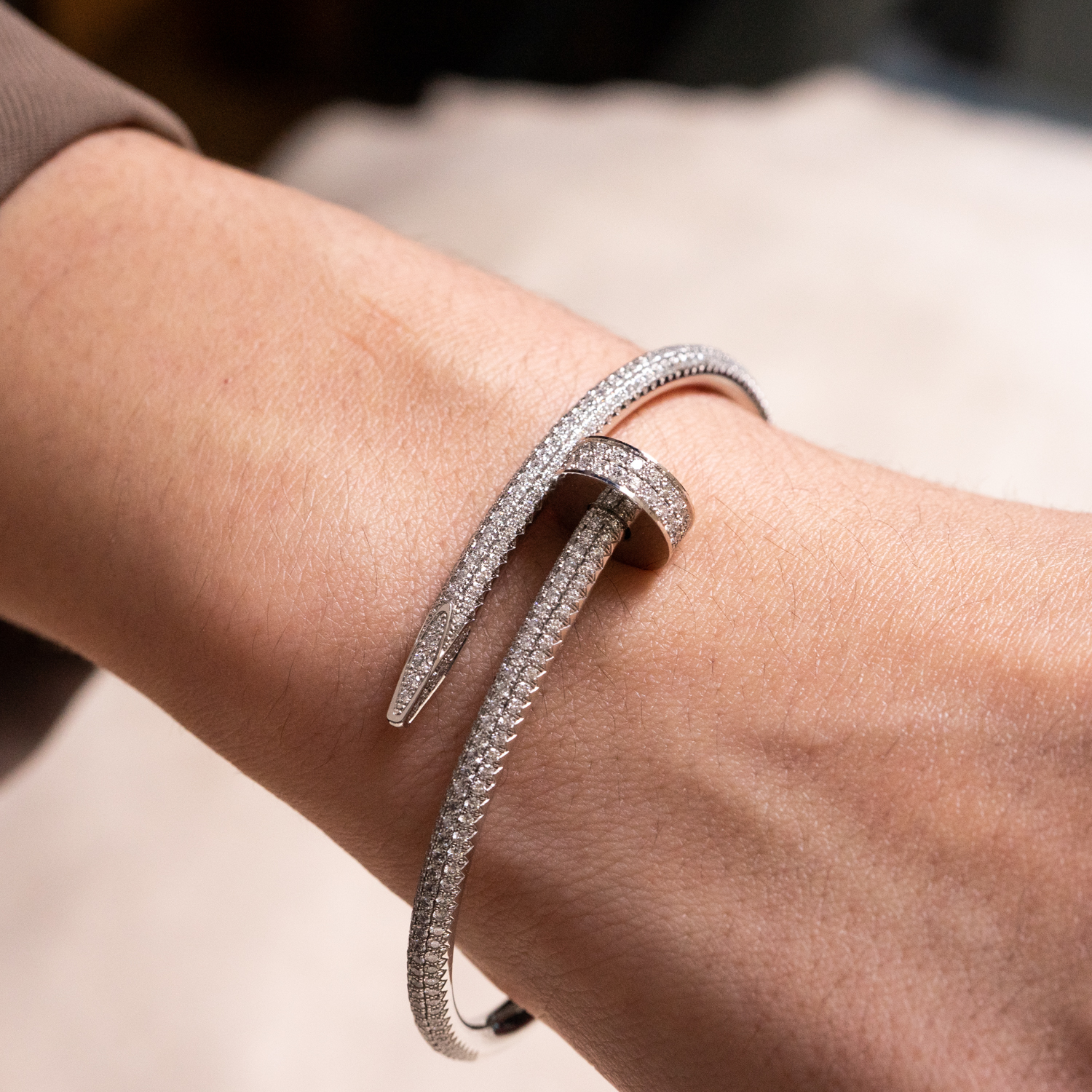 **Sold** แหวน Cartier Juste Un Clou Bracelet with Pave Diamond ทองขาว18K ไซส์ 16# (Used) +กล่องและการ์ดไทย2022