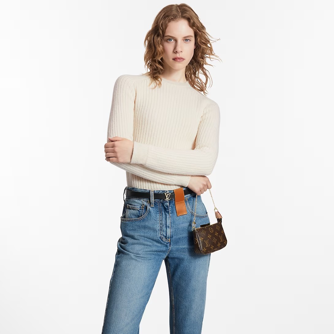 กระเป๋าLv mini pochette มือสอง