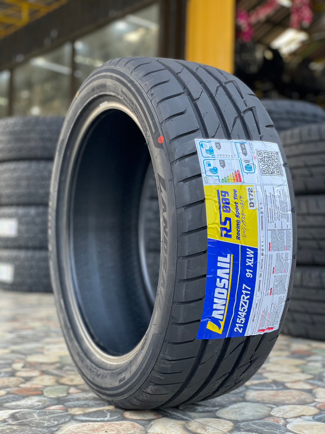 Lansail RS009 215/45R17 ยางใหม่2023
