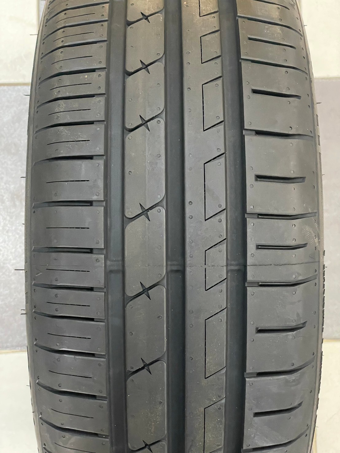 Giti Synergy H2 ขนาด 195/50R16 ปี 2025 เป็นยางกลุ่ม Comfort & Silence