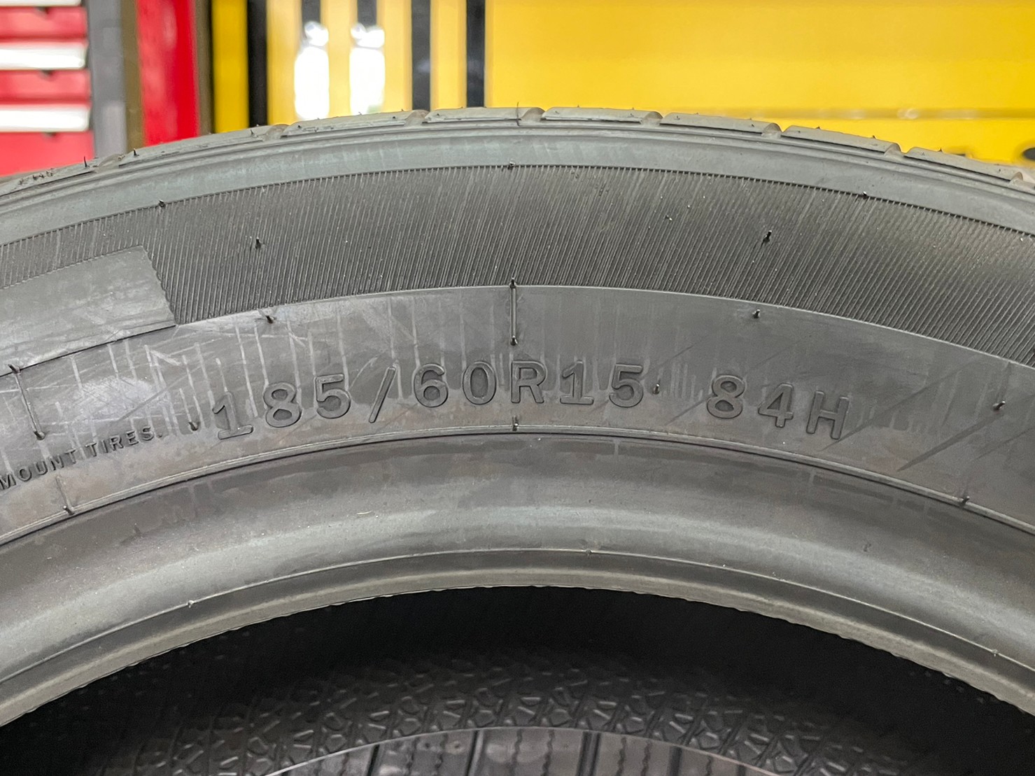 ATLAS FORCE HP 185/60R15 ยางใหม่ปี2022