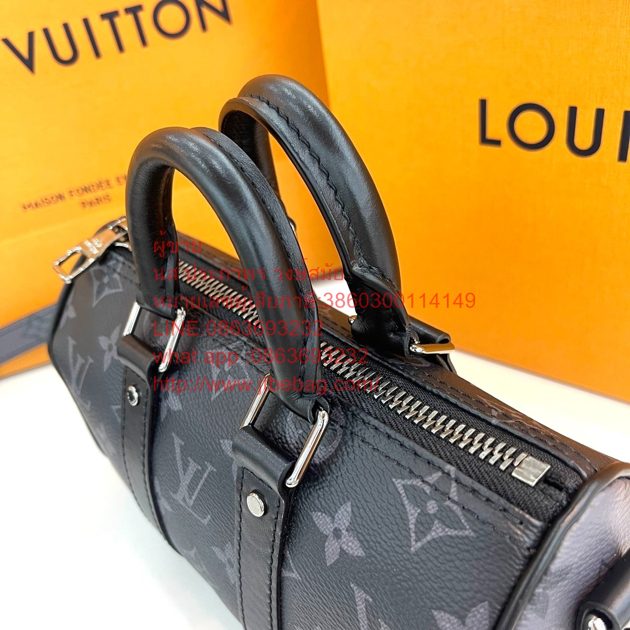 Louis Vuitton Keepall XS Monogram Eclipse รุ่นใหม่ฝังไมโครชิป