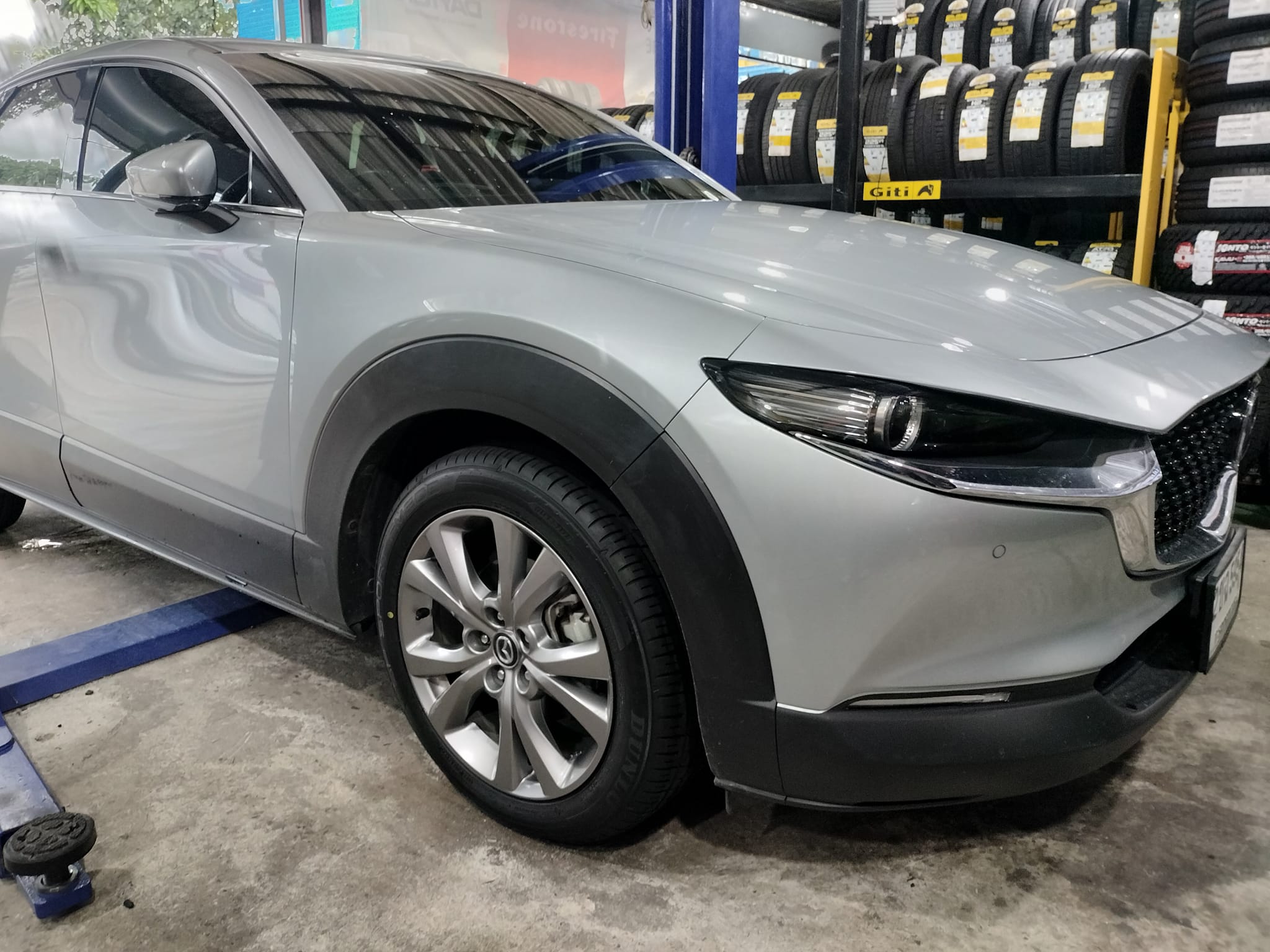 #MAZDA_CX-30 #DUNLOP_FM800_215/55R18