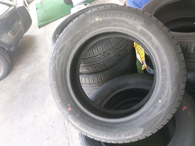 ยางใหม่ปี18 Dunlop 195/60R15 SP TOURING R1 ราคาถูก