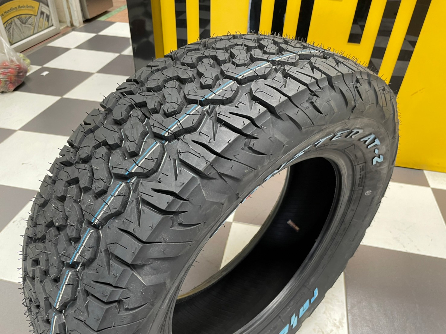 ยางใหม่ 265/65R18 Monster AT-2 ปี2022