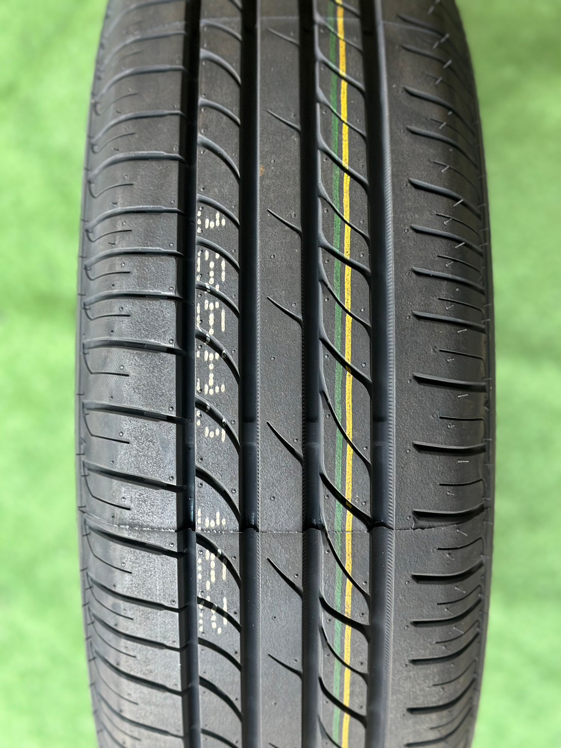 OTANI EK1000 185/65R14 ยางใหม่ปี2023 ราคาพิเศษพร้อมติดตั้งฟรี สามารถสอบถามเพิ่มเติมได้ค่ะ