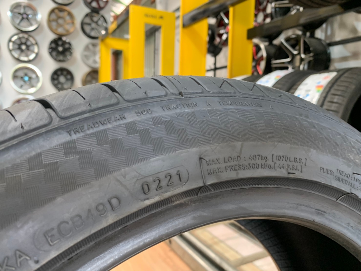 185/55R16 Deestone premium tourer ra01ยางใหม่ปี2021