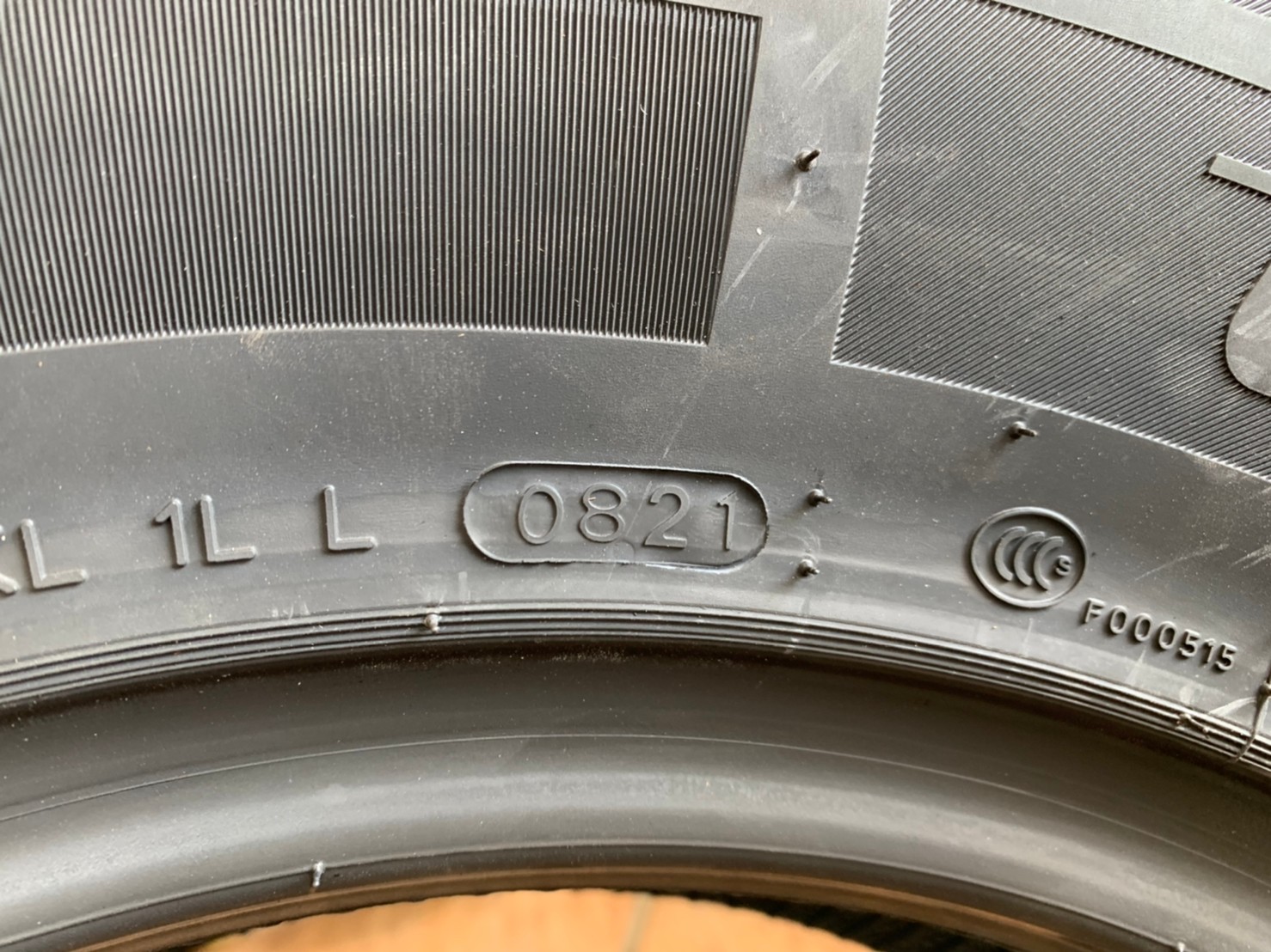 ยางใหม่Laufenn X FIT AT 245/70R16 ยางใหม่ปี2021